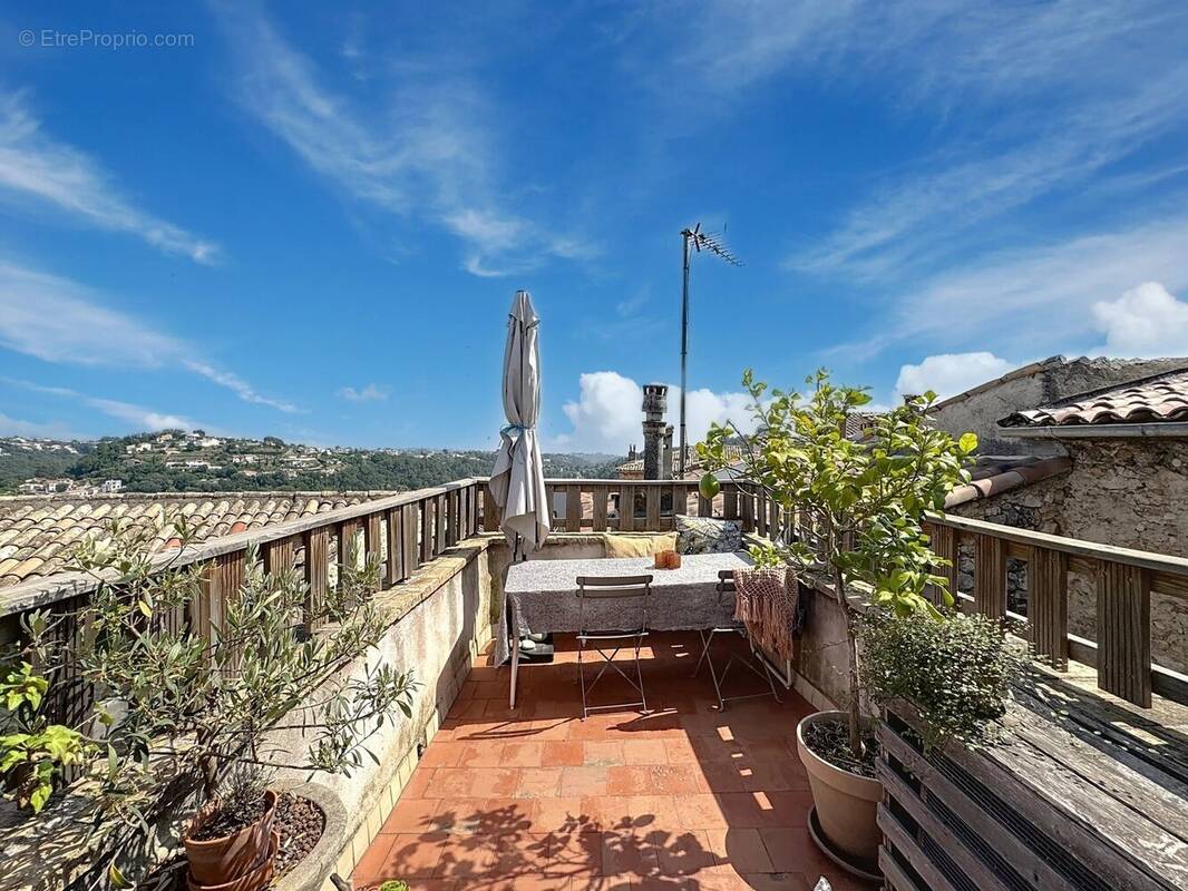 Appartement à LA GAUDE