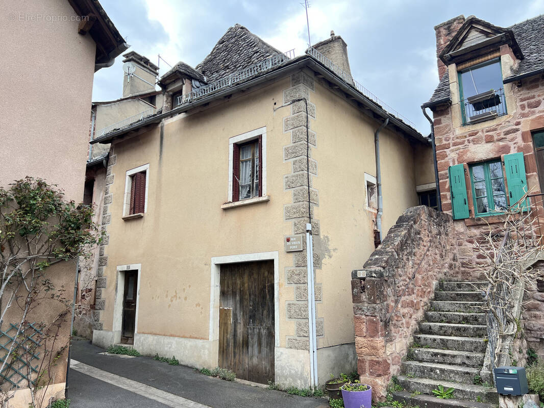 Maison à CLAIRVAUX-D&#039;AVEYRON