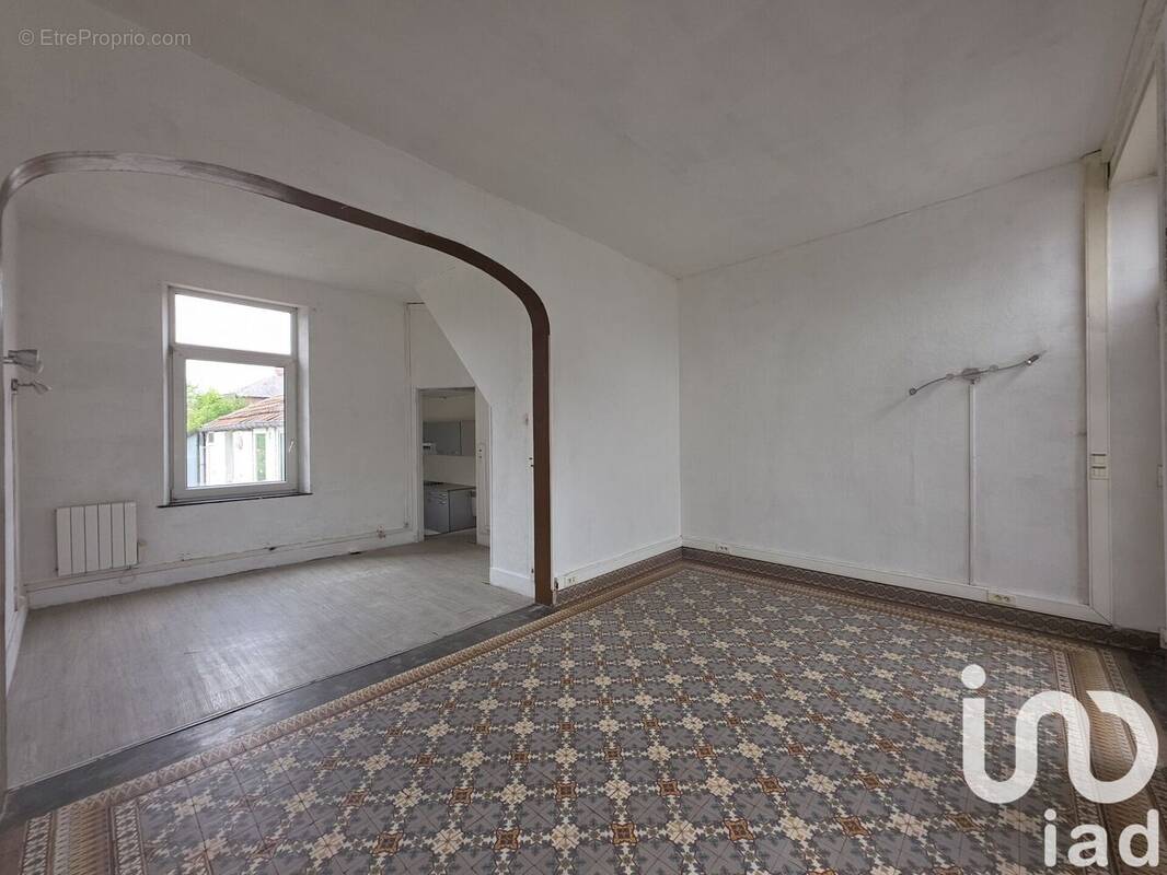 Photo 1 - Maison à JEUMONT