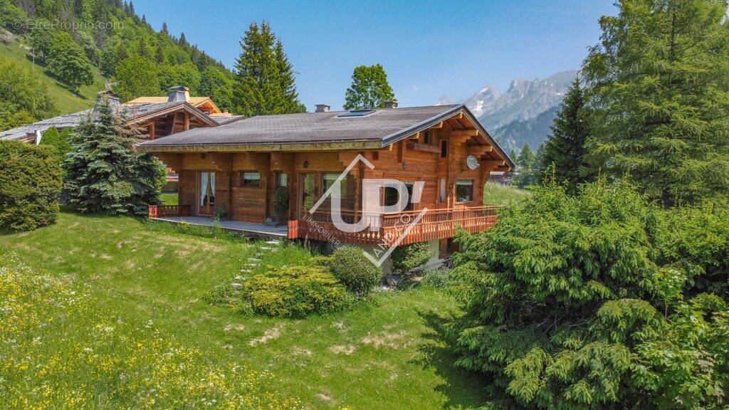Maison à LA CLUSAZ