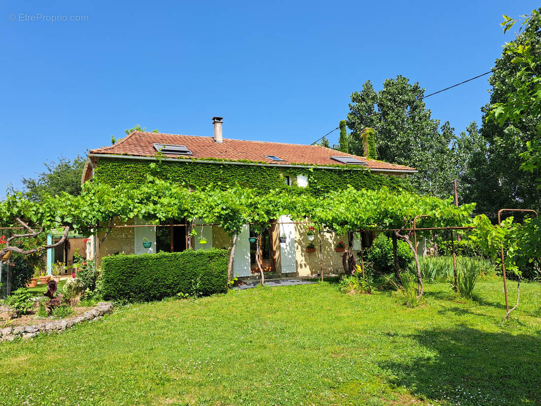Maison à GARDONNE