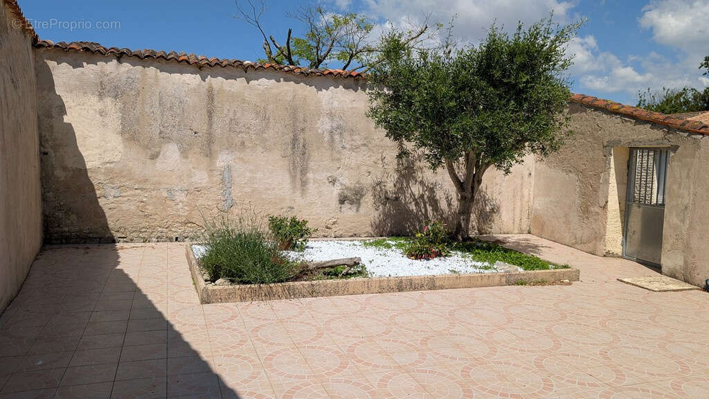 Maison à ESNANDES