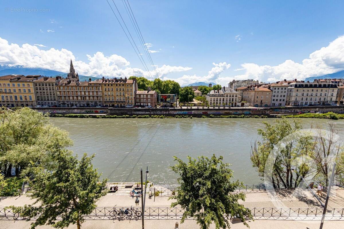 Appartement à GRENOBLE