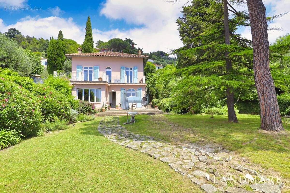 Maison à GRASSE