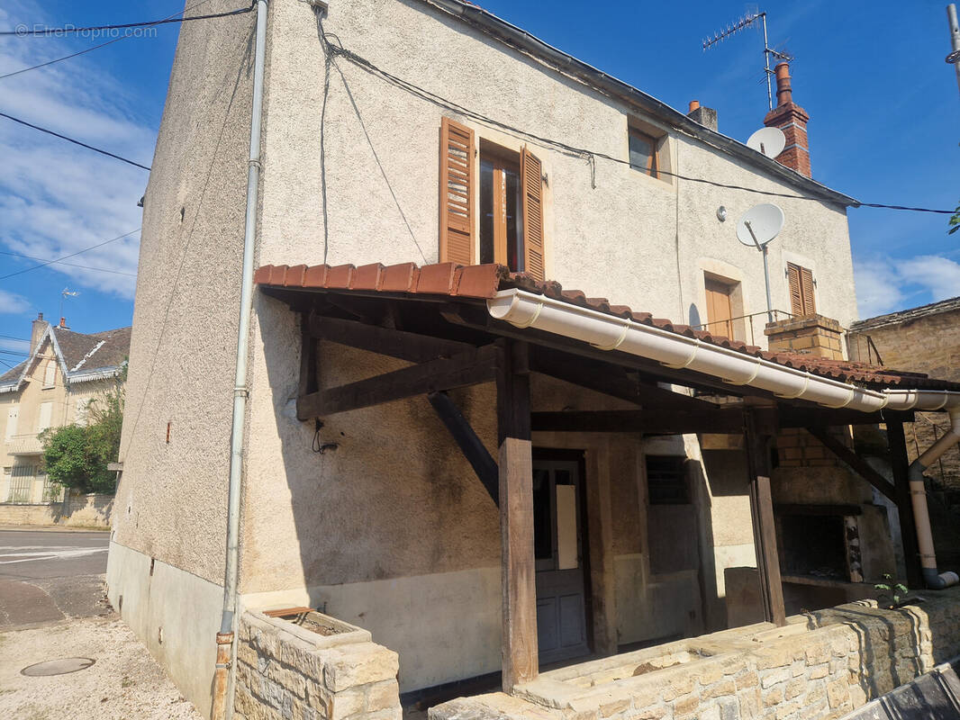 Maison à BEAUNE