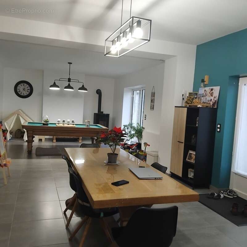 Maison à FORMERIE
