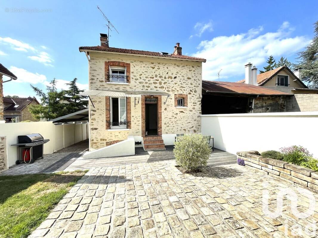 Photo 1 - Maison à MENNECY