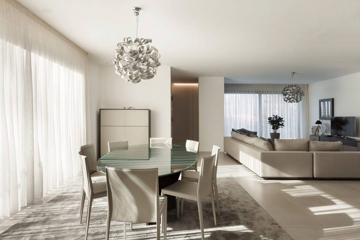 Appartement à SAINT-DENIS