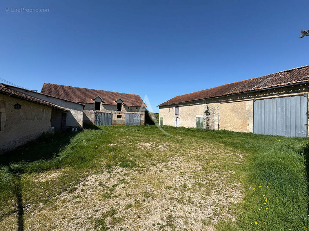 Maison à SAINT-SAVIN