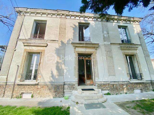 Maison à VILLENEUVE-SAINT-GEORGES