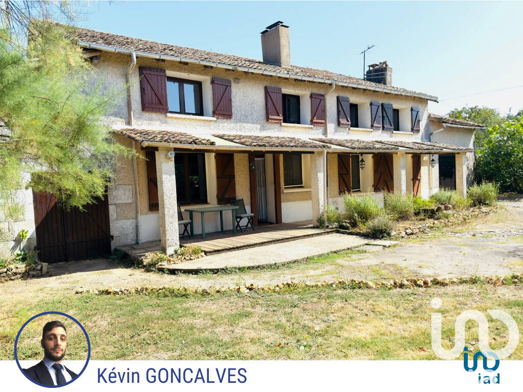 Photo 1 - Maison à ROMAGNE