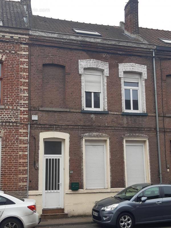 Maison à SIN-LE-NOBLE