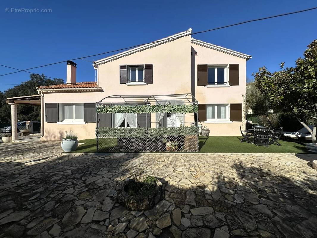 Maison à CARCES
