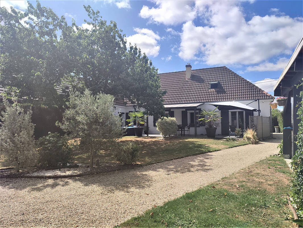 Maison à MARDIE