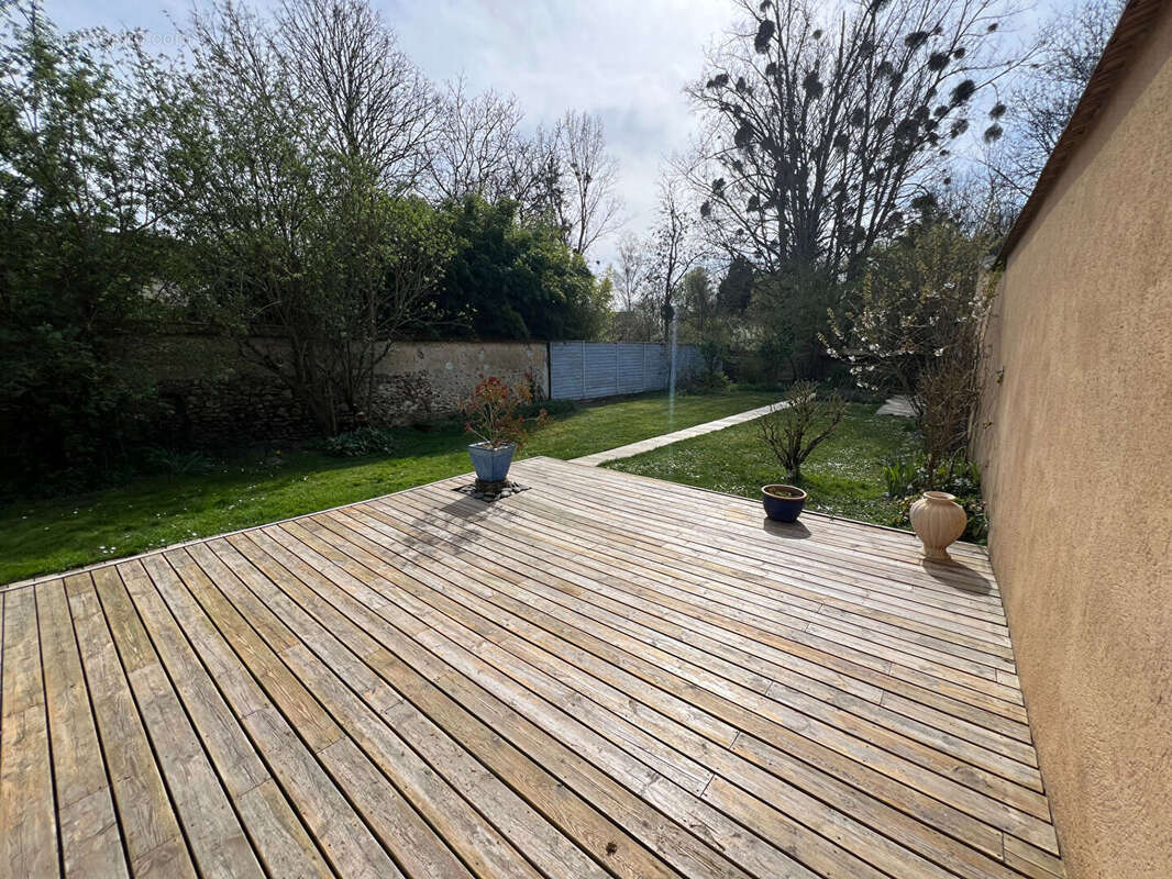 Maison à EPERNON