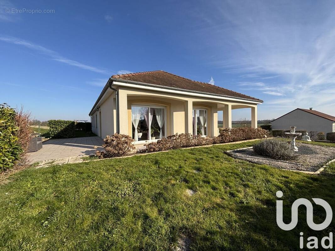 Photo 1 - Maison à VERTUS