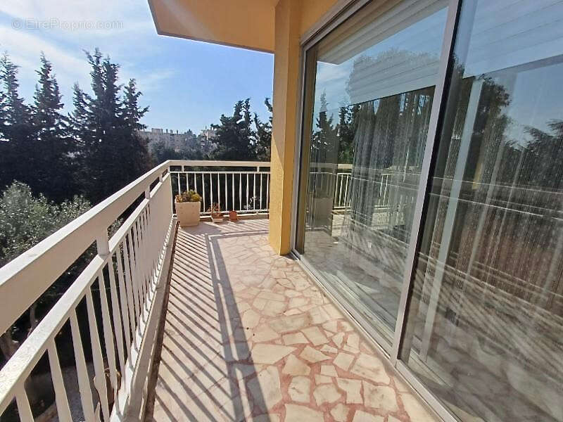 Appartement à CAGNES-SUR-MER