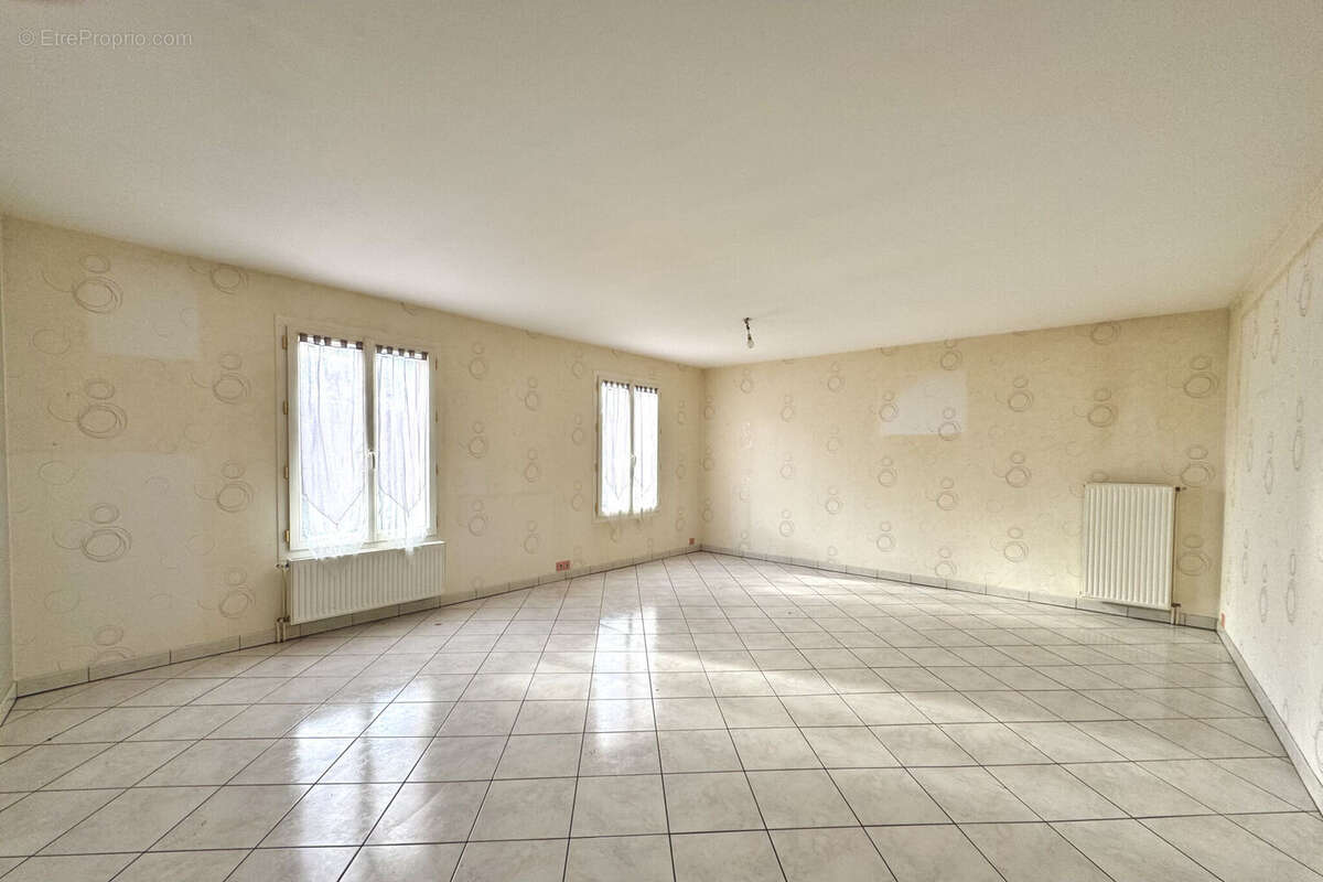 Photo 3 - Maison à CONDAT-SUR-VIENNE