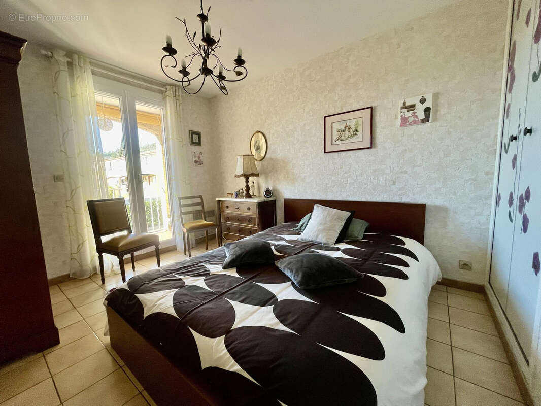 Maison à SIX-FOURS-LES-PLAGES