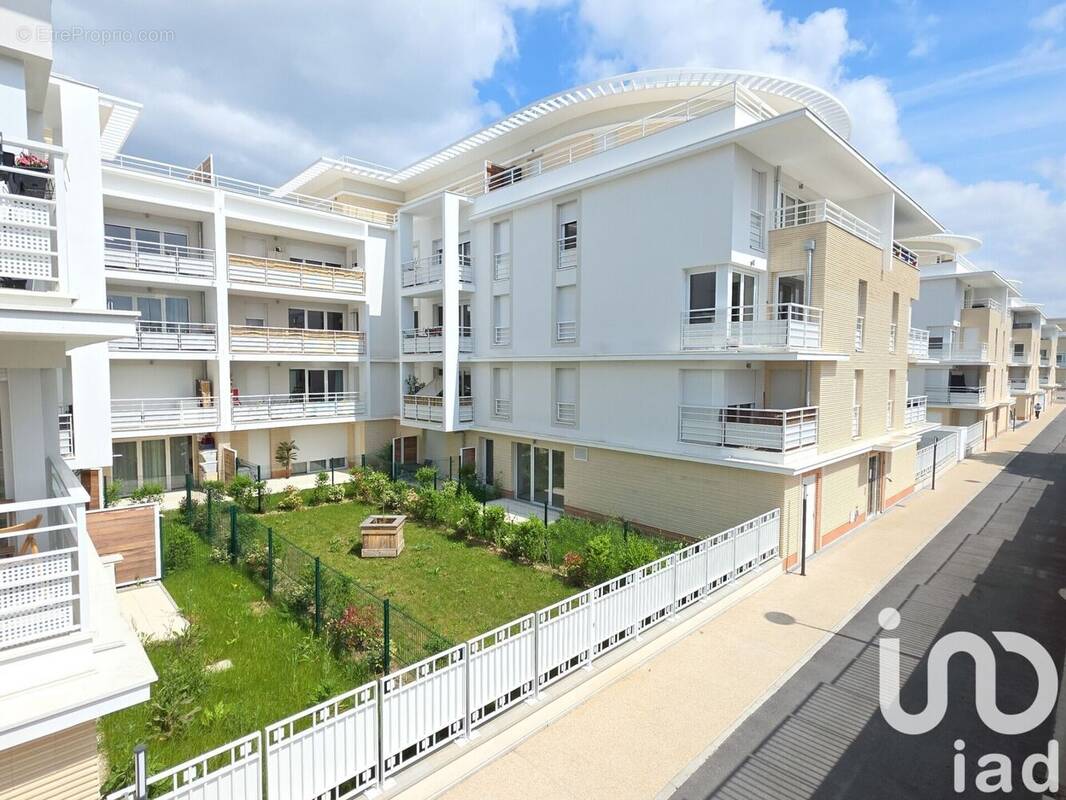 Photo 1 - Appartement à CORMEILLES-EN-PARISIS
