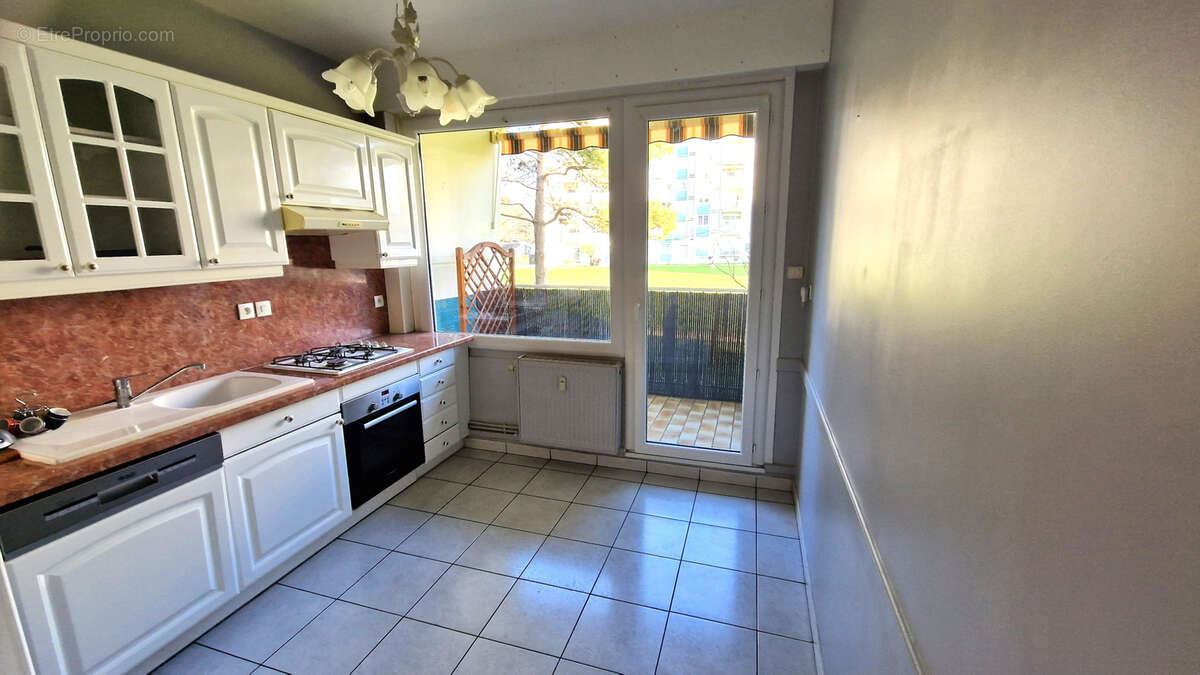 Appartement à COGNIN
