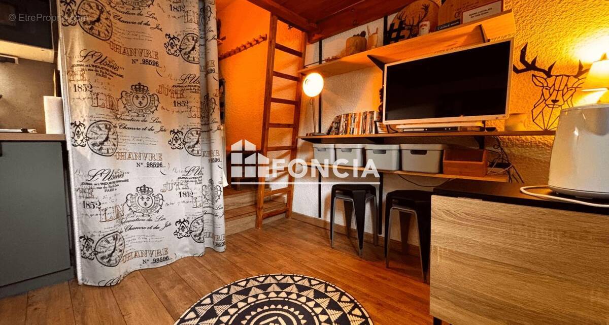 Appartement à LA SALLE-LES-ALPES