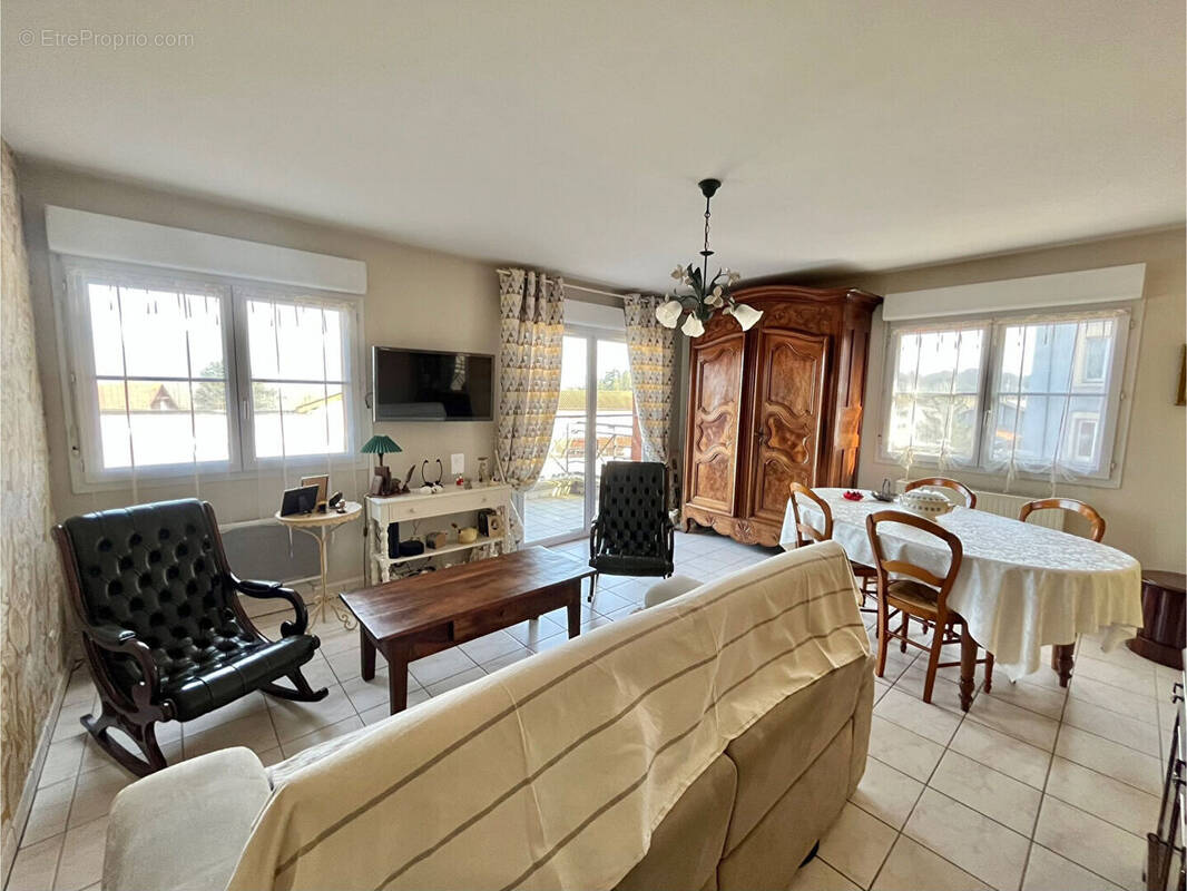 Appartement à VILLETTE-D&#039;ANTHON