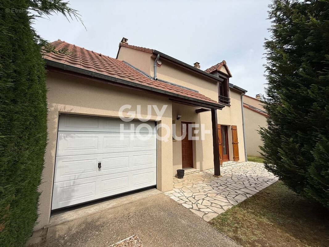 Maison à LONGPONT-SUR-ORGE