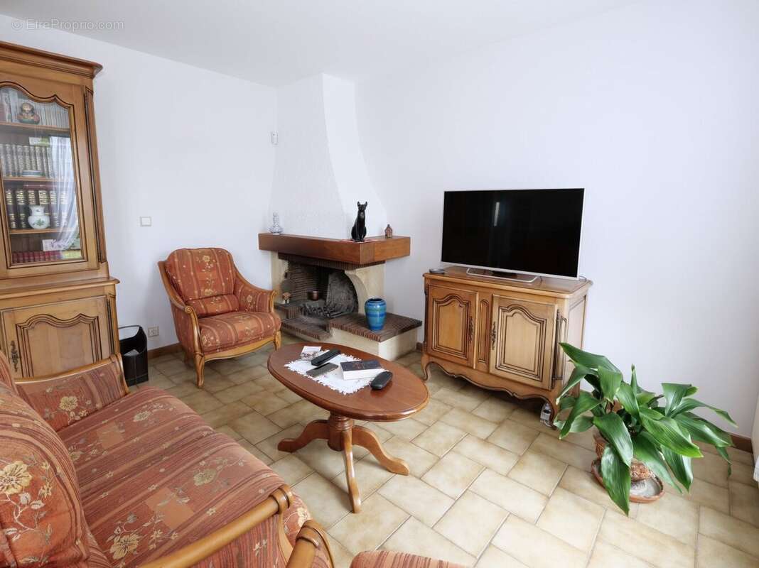 Maison à LE CHATELET-EN-BRIE