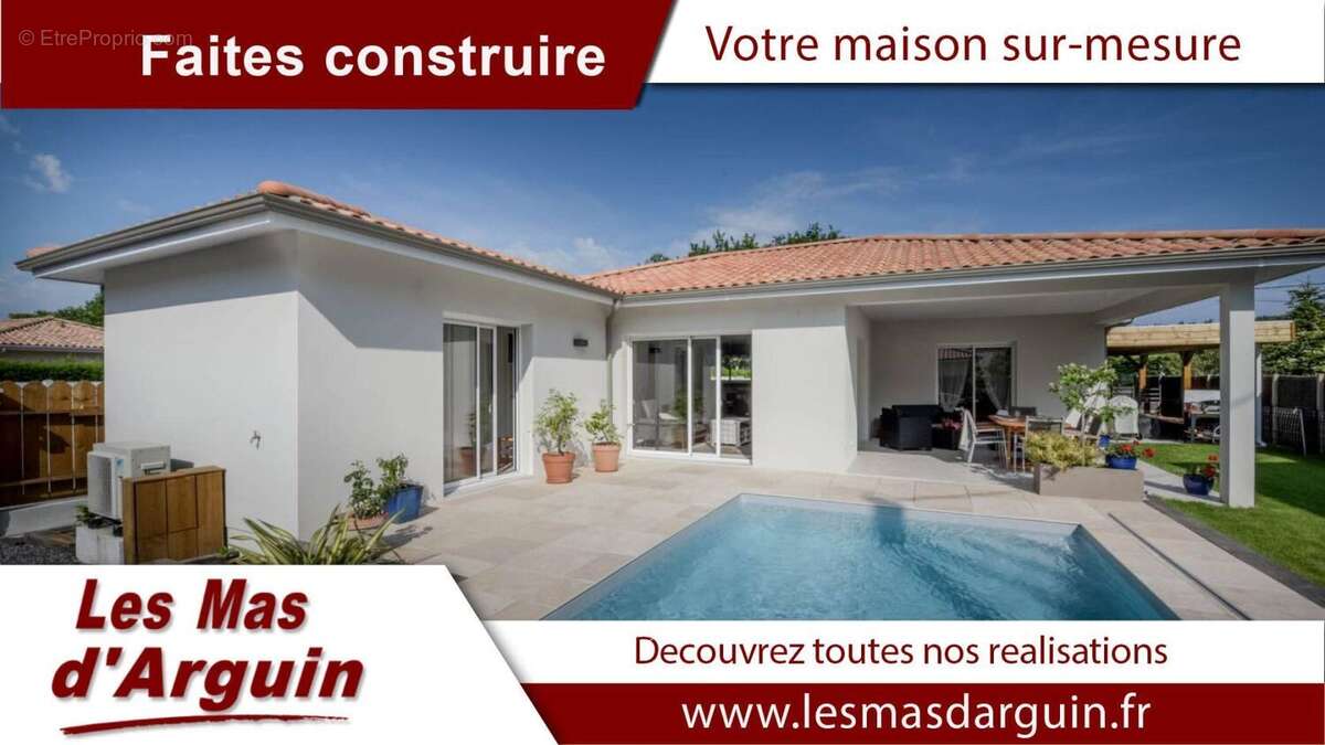 Terrain à LUGOS