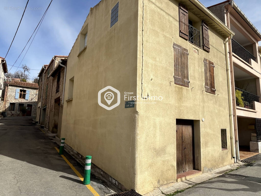 Maison à ESTAGEL