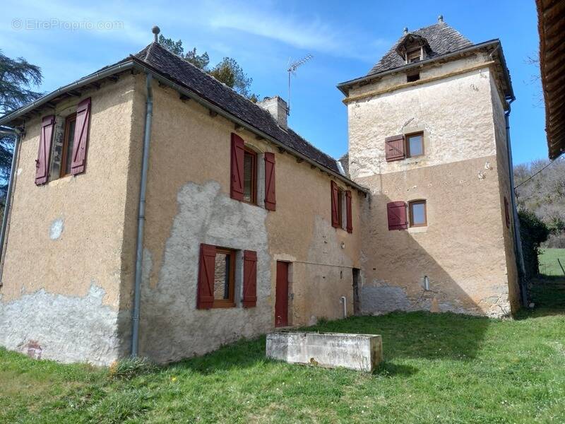 Maison à VILLEFRANCHE-DE-ROUERGUE