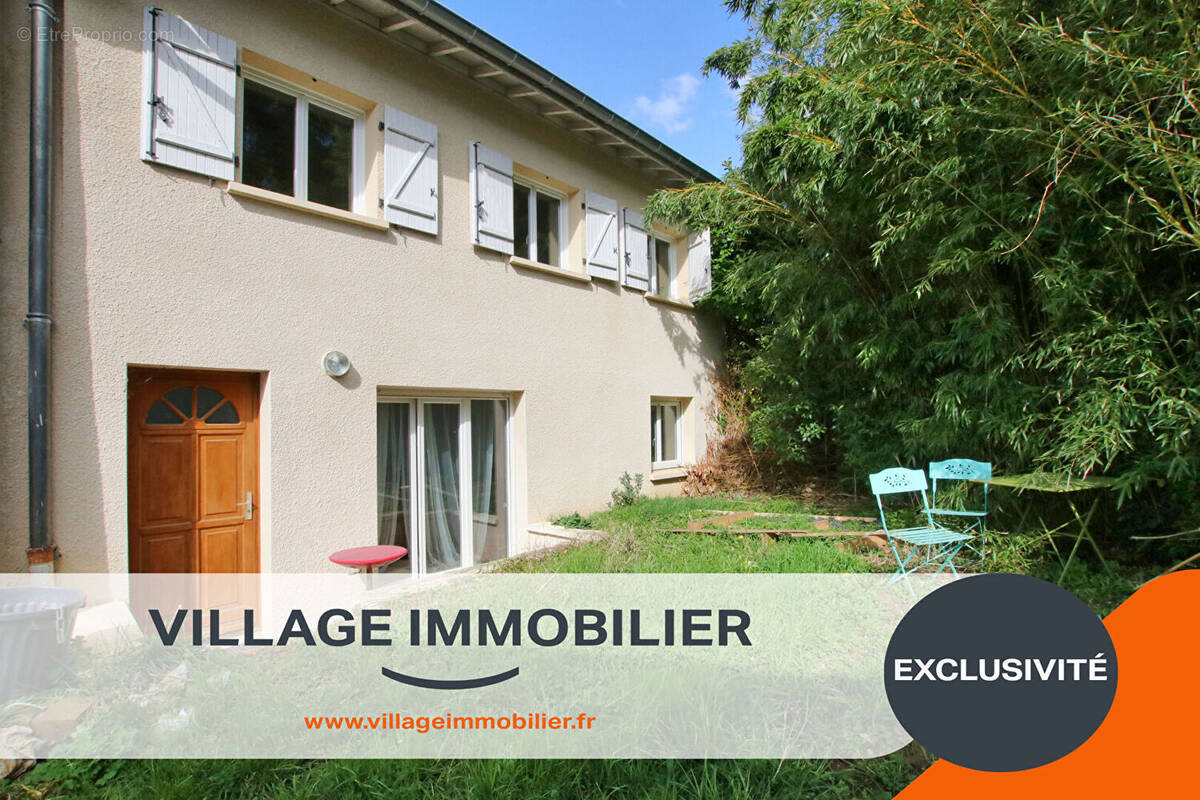 Appartement à JONS