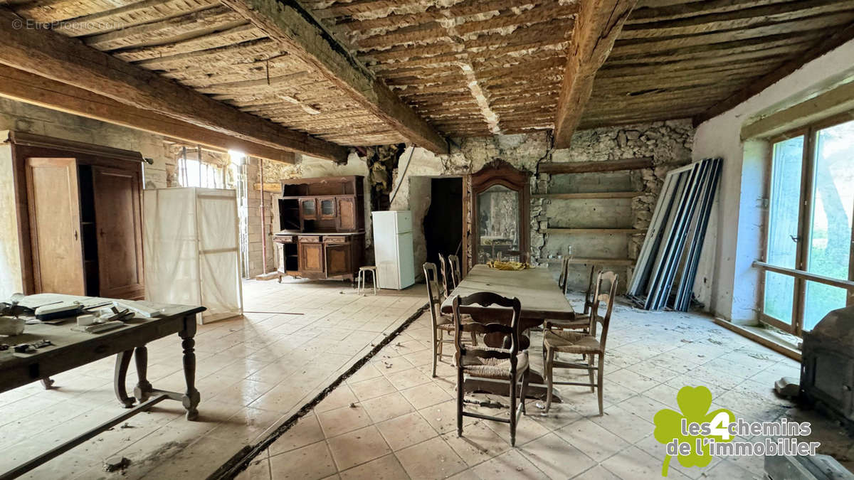 Maison à HYERES