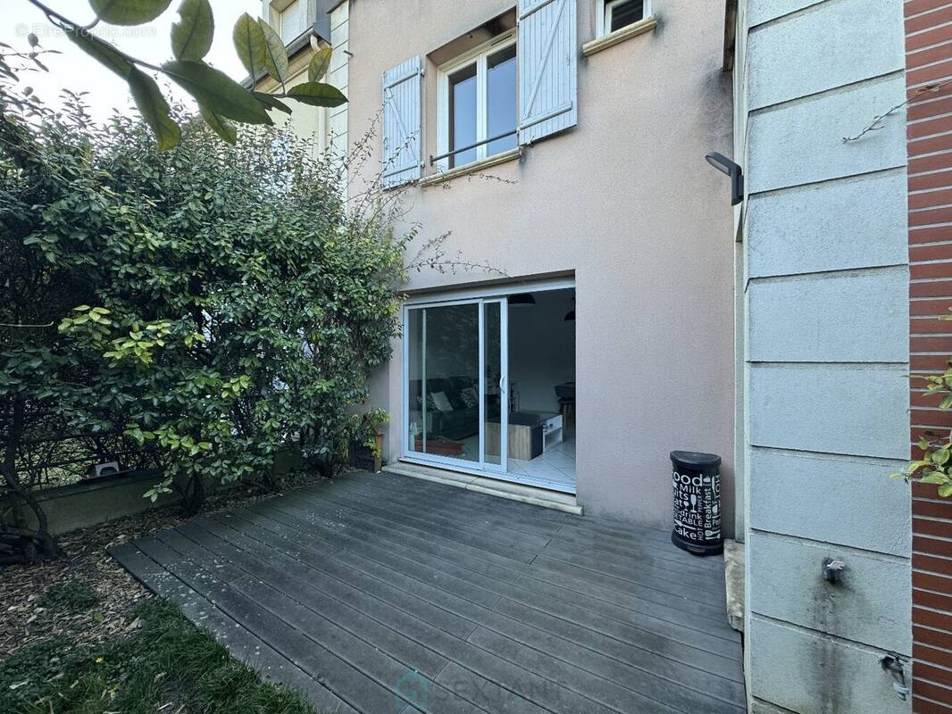 Appartement à MANTES-LA-VILLE
