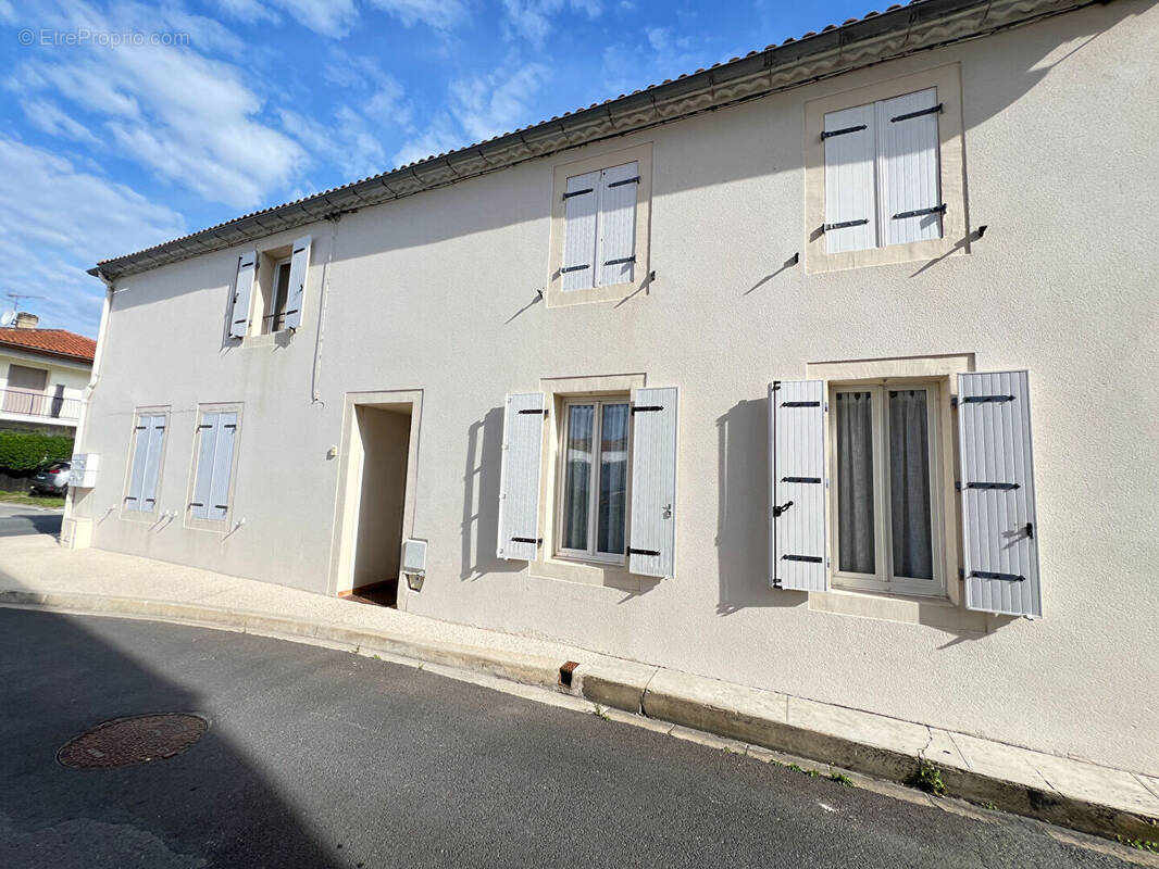 Appartement à LA TREMBLADE