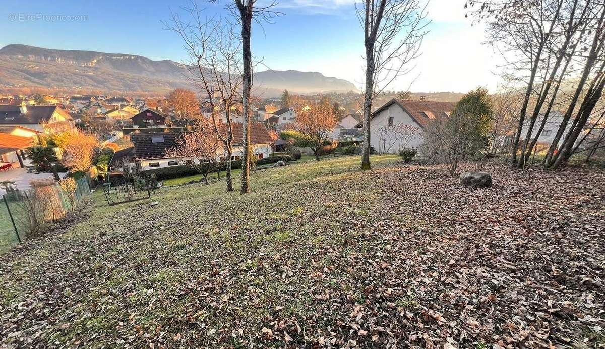 Terrain à ALBENS