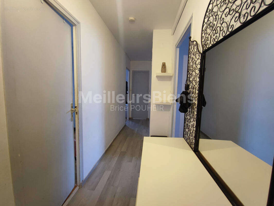 Appartement à LA CHAPELLE-SAINT-LUC