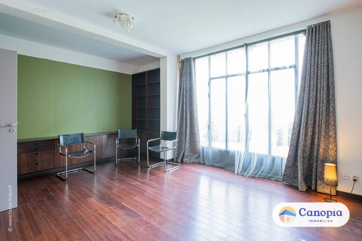 Appartement à VILLEJUIF