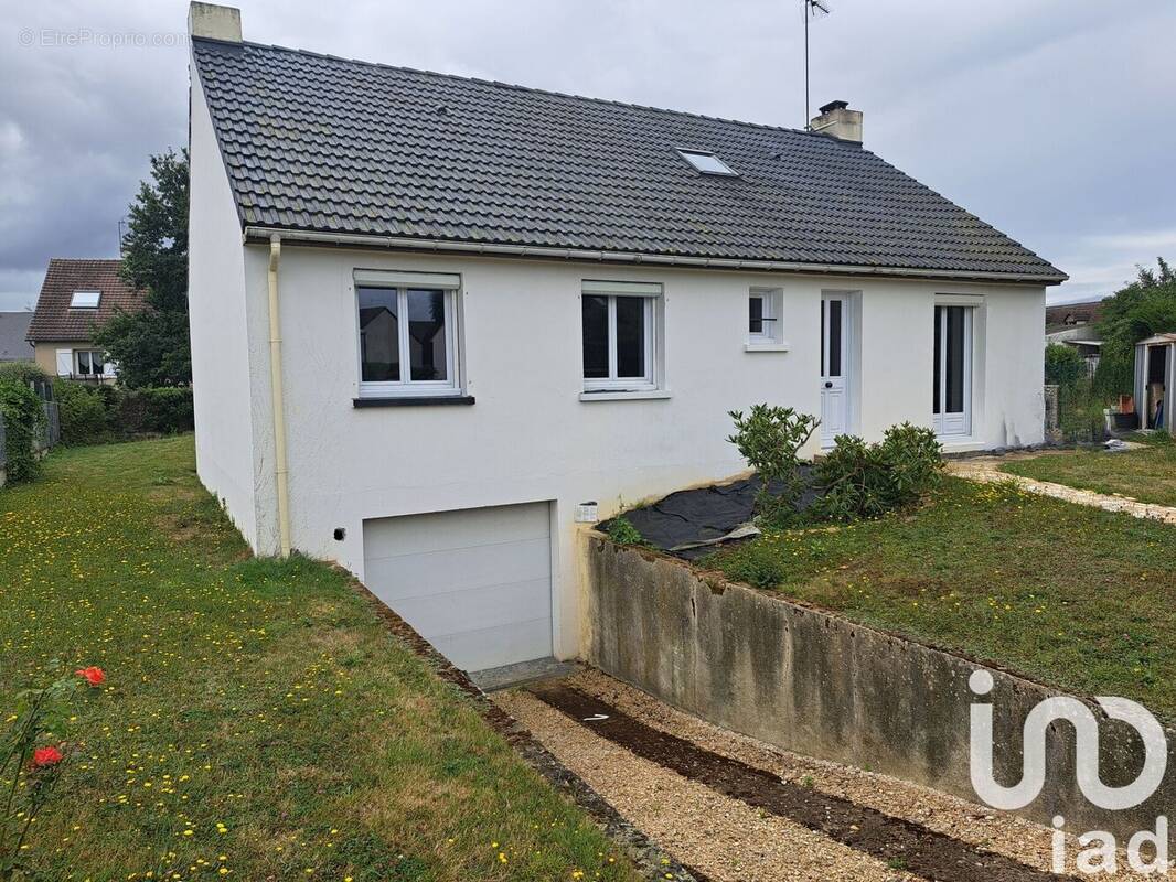 Photo 1 - Maison à BAILLEAU-L&#039;EVEQUE