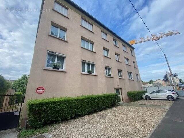Appartement à LIVRY-GARGAN