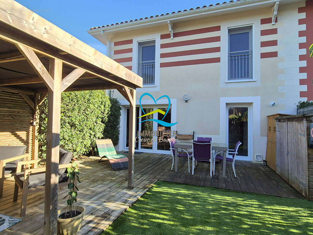 Appartement à LANTON