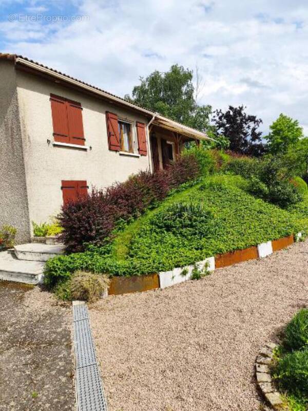 Photo 1 - Maison à CHAUFFAILLES