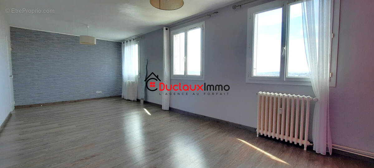 Appartement à AURILLAC