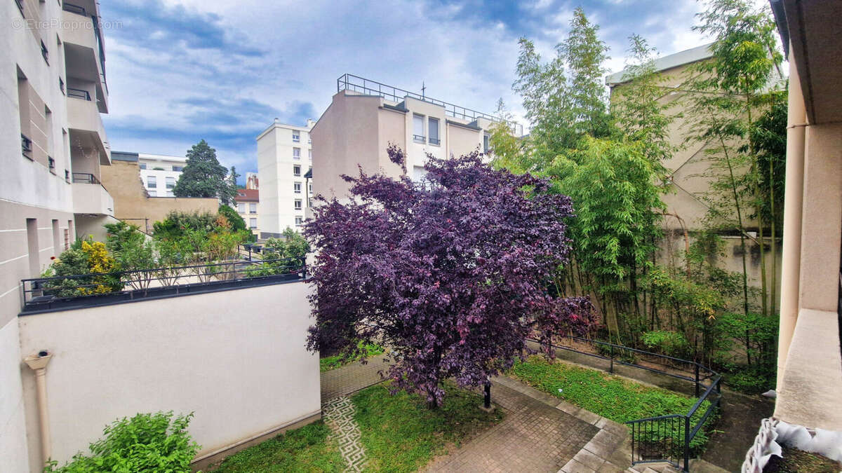 Appartement à LYON-9E