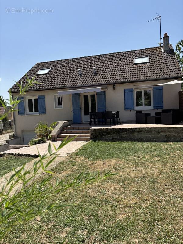 Maison à NEVOY