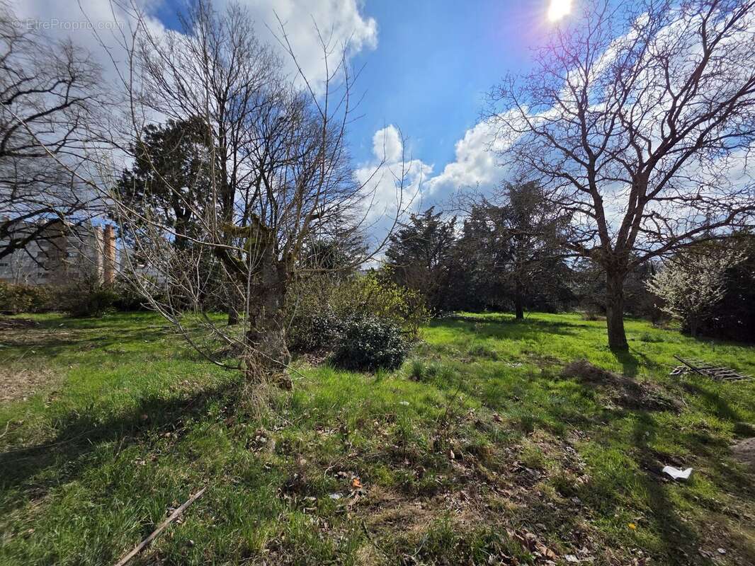 Appartement à RILLIEUX-LA-PAPE