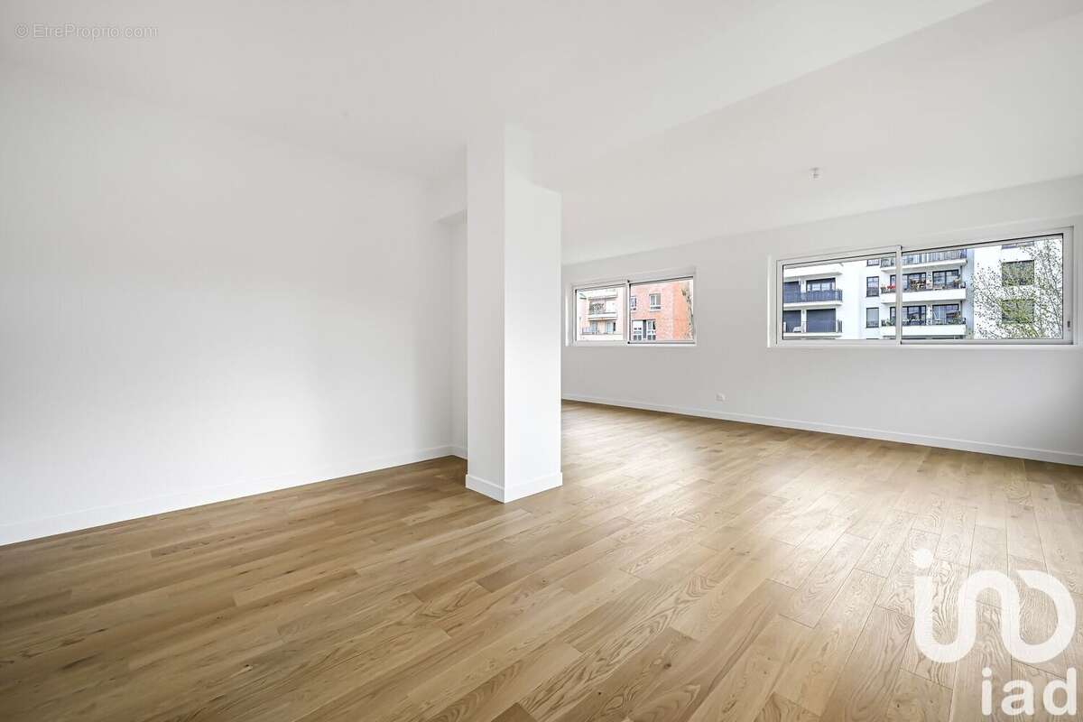 Photo 4 - Appartement à SURESNES
