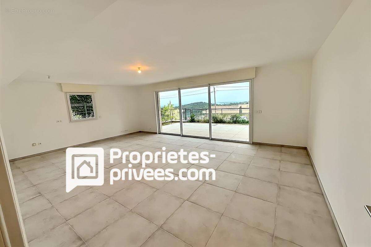 Appartement à VENCE