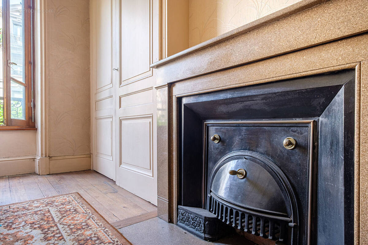Appartement à LYON-7E